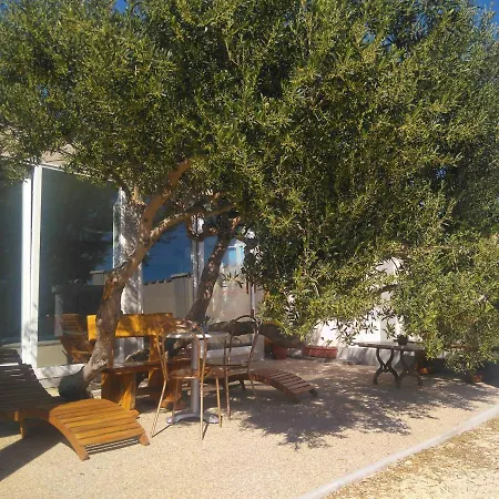 Manora Guest Pool House Σπίτι διακοπών *